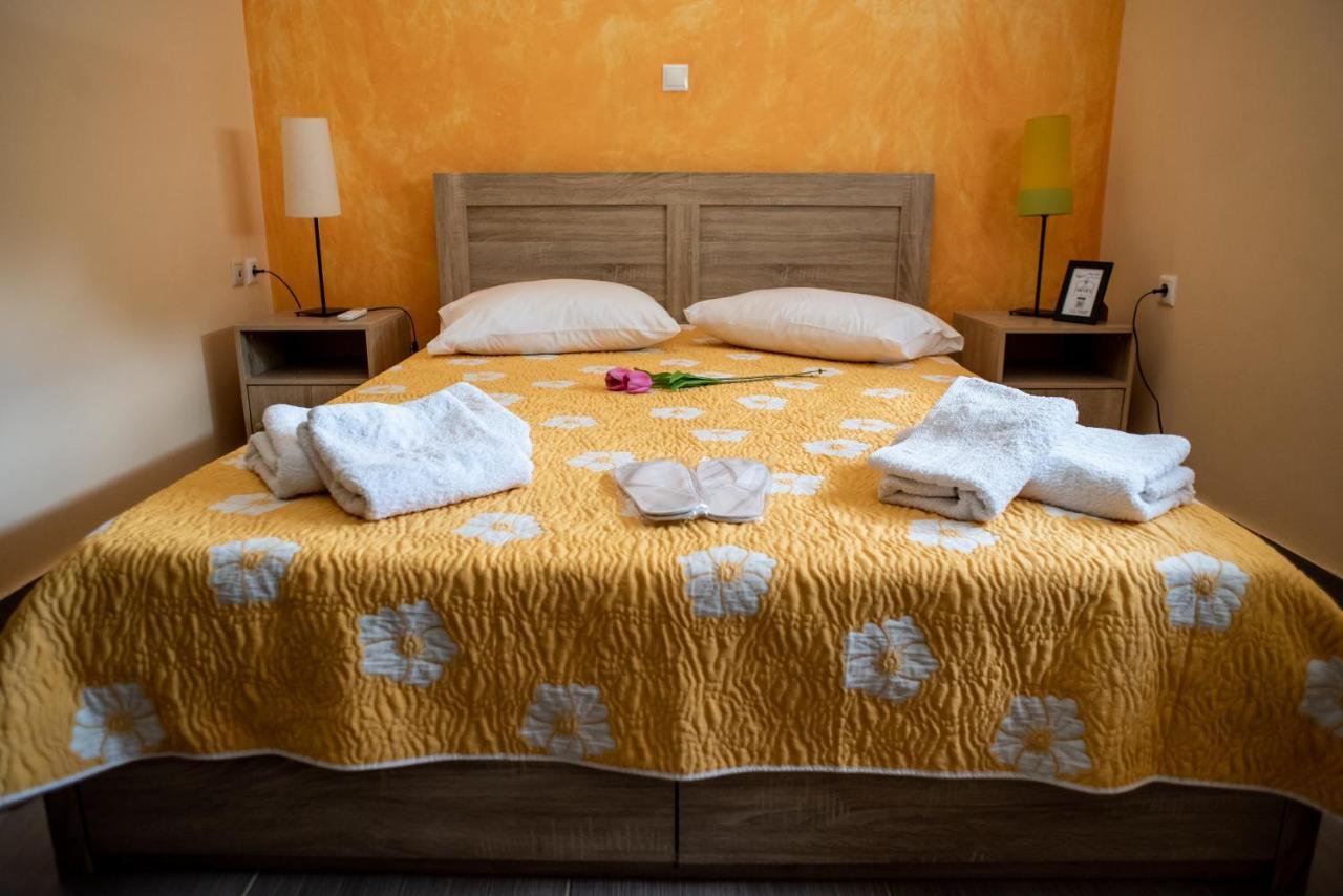 Holiday Lefkas Moonlight Luxury Appartments ニキアナ エクステリア 写真
